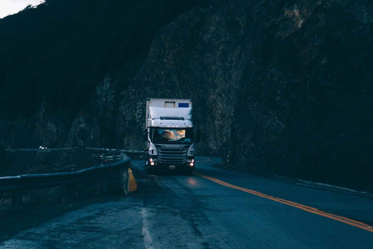 AOTOWNES TRUCKING LLC